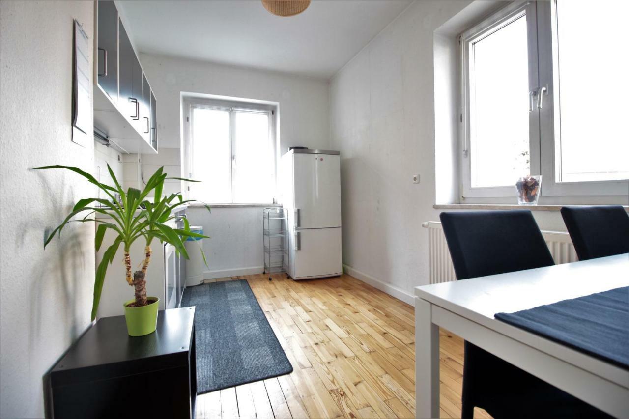 Charming 3-Bedroom Apartment With Parking Lot Wurzburg Luaran gambar